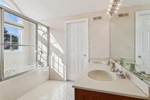 Captains Walk-S2503-030.jpg