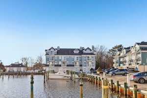 Captains Walk-S2503-055.jpg