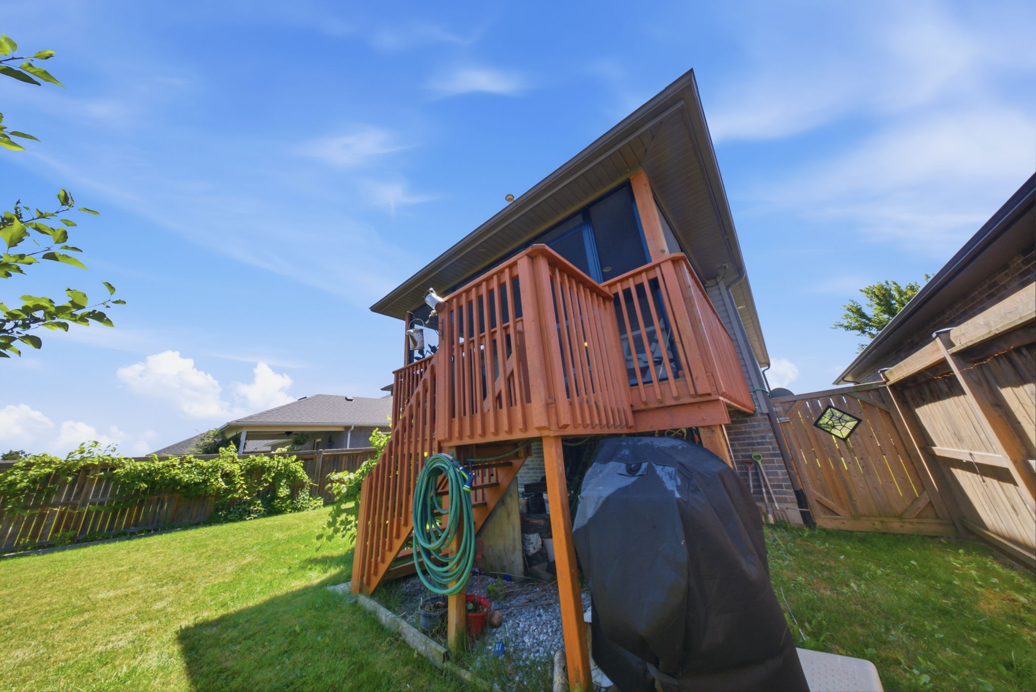  Photo 36
