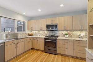 Edgemeer Pl-018.jpg