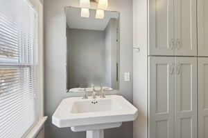 Edgemeer Pl-040.jpg