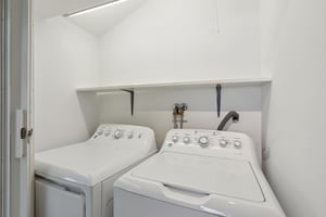 Edgemeer Pl-047.jpg
