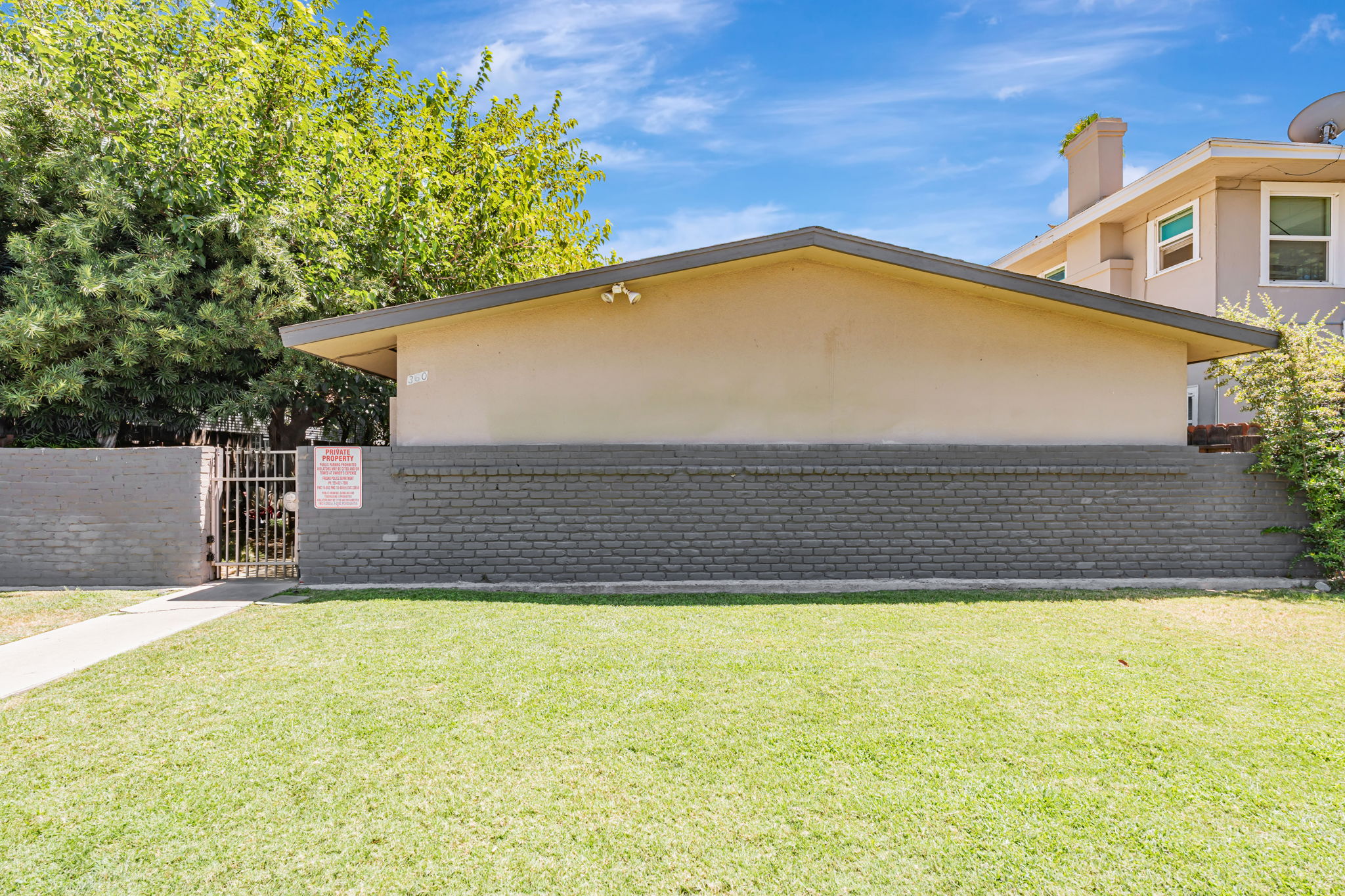 024_360 N Calaveras St