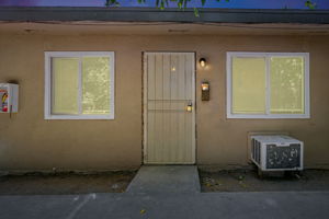  Photo 0
