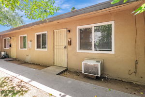 003_360 N Calaveras St
