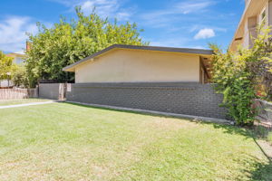 023_360 N Calaveras St