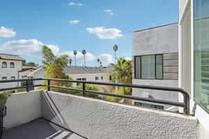 S Los Robles Ave-S0811-018.jpg