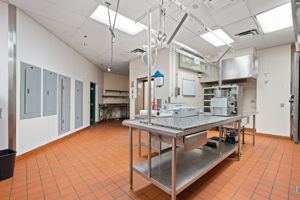  Photo 48