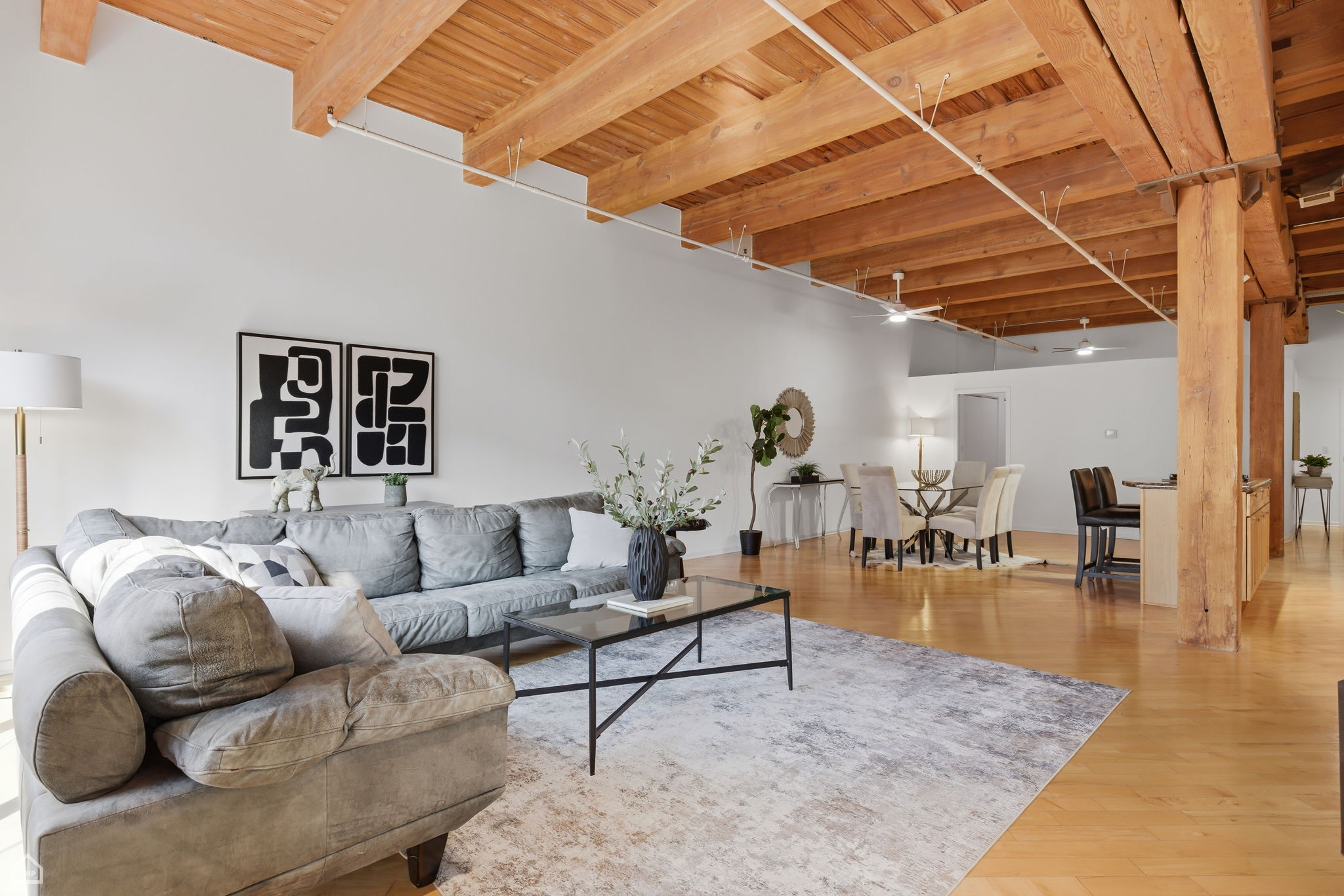 360 W Illinois St 531 - Charlie Arnold_009