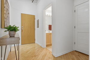 360 W Illinois St 531 - Charlie Arnold_005