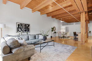 360 W Illinois St 531 - Charlie Arnold_009