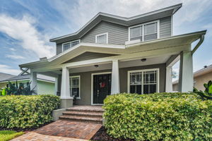 Front Exterior5