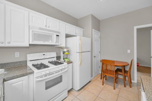 Guest Quarters10 Kitchen