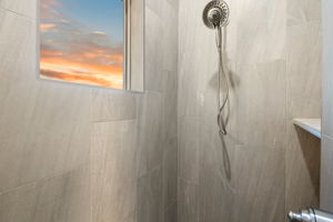 Bedroom 3 Ensuite (2)