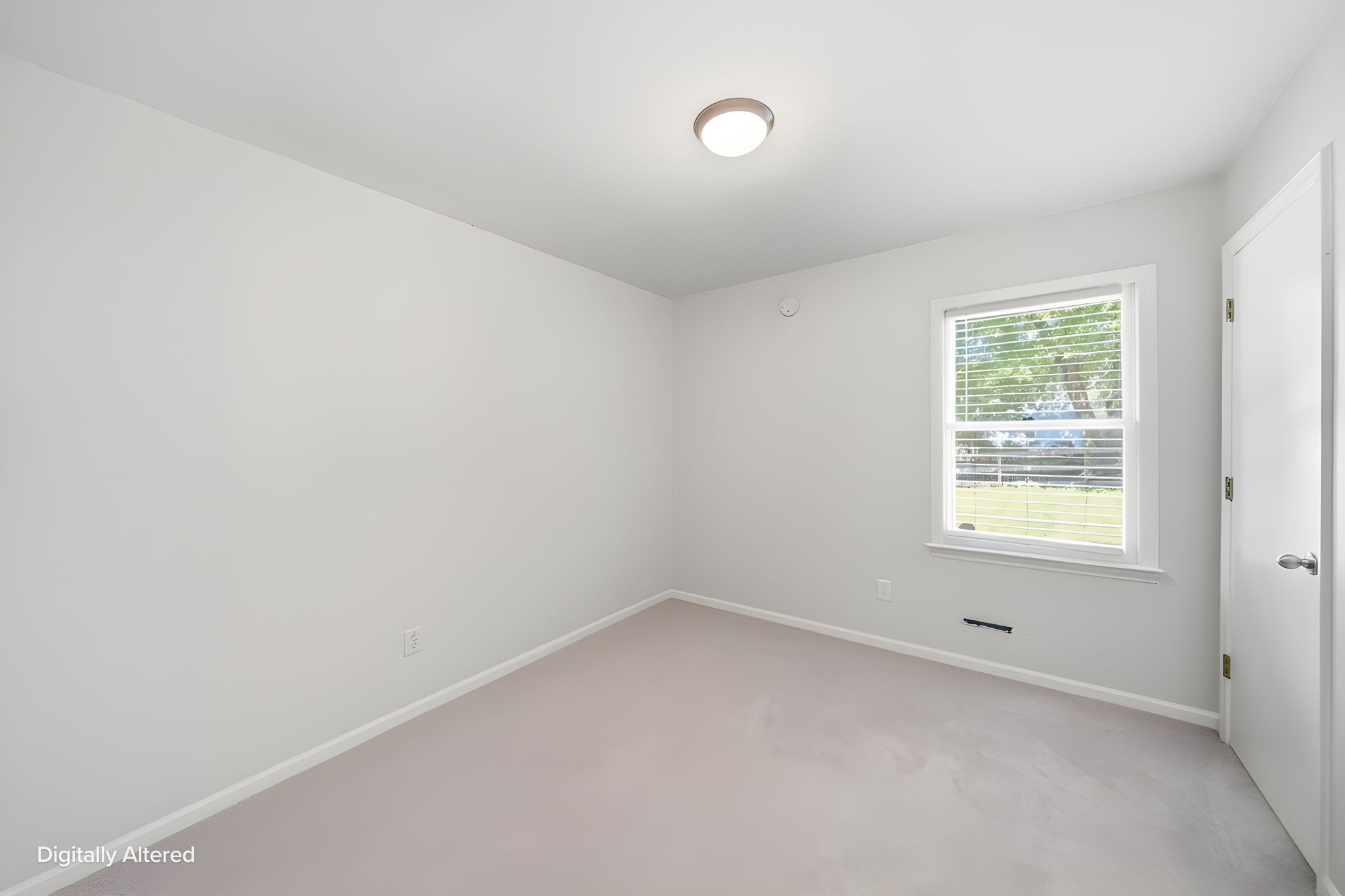 edi00404-jpg furniture removed.jpeg
