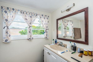 Apartment Bathroom 2