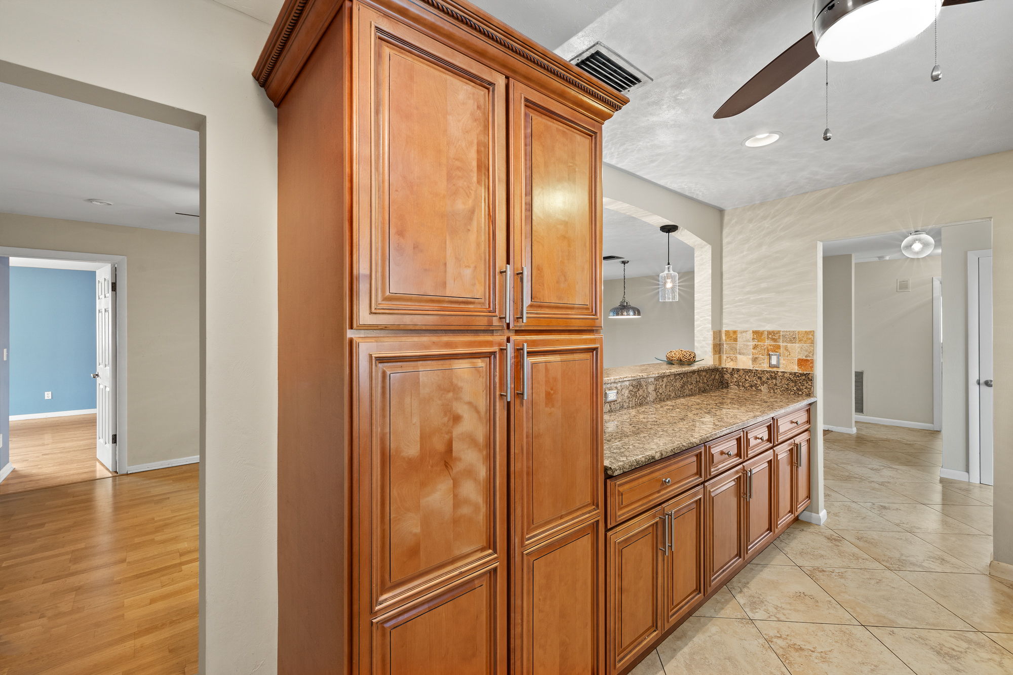 Kitchen 2 of 3