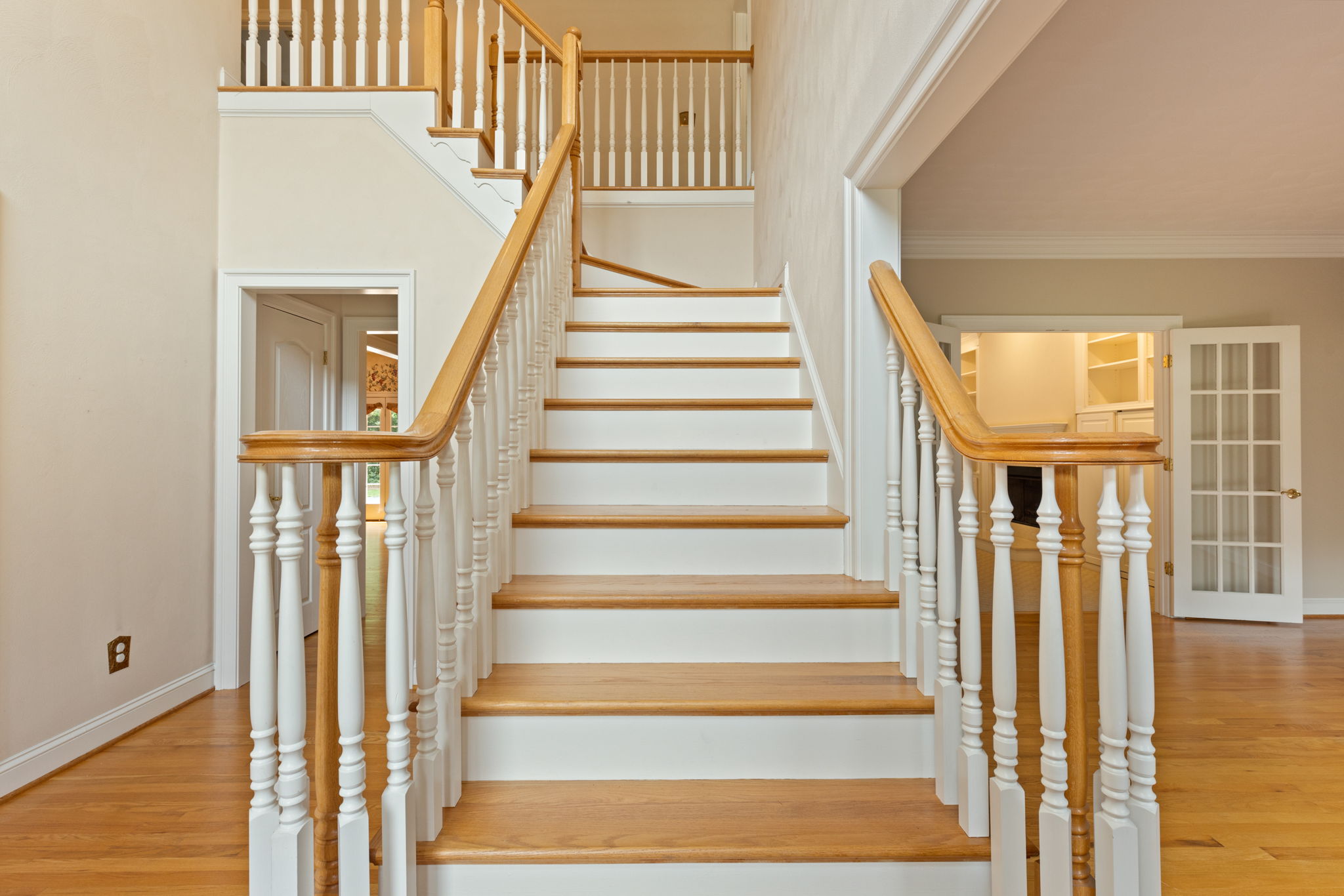  Photo 47