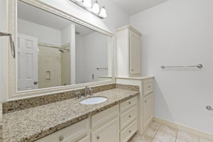  Photo 49