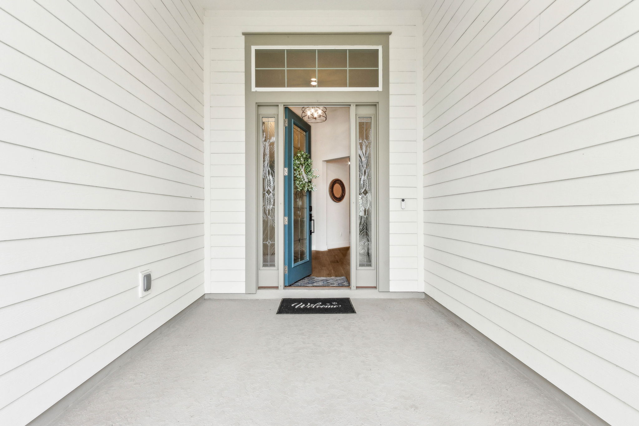 Front Entry Detail