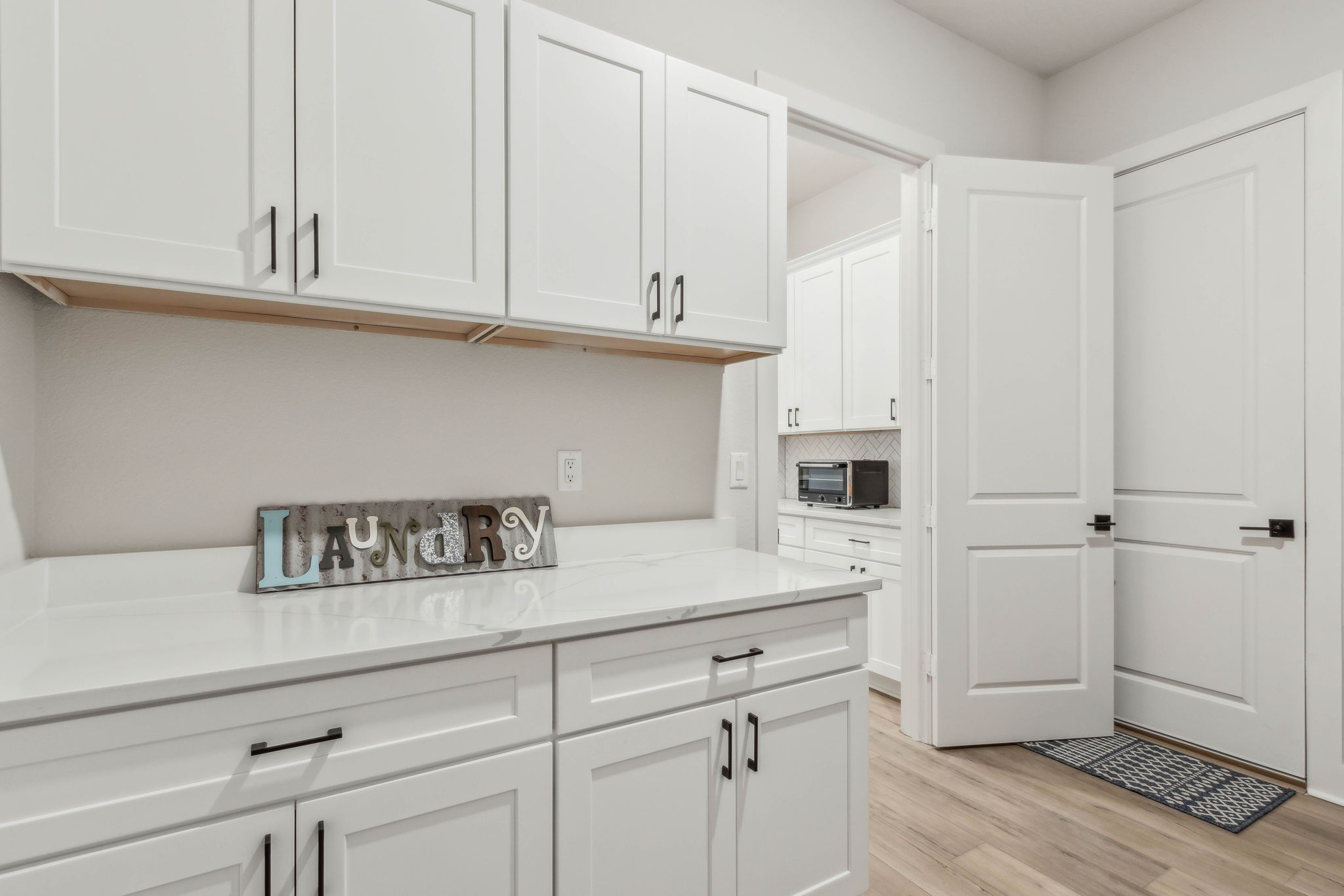 Butler's Pantry