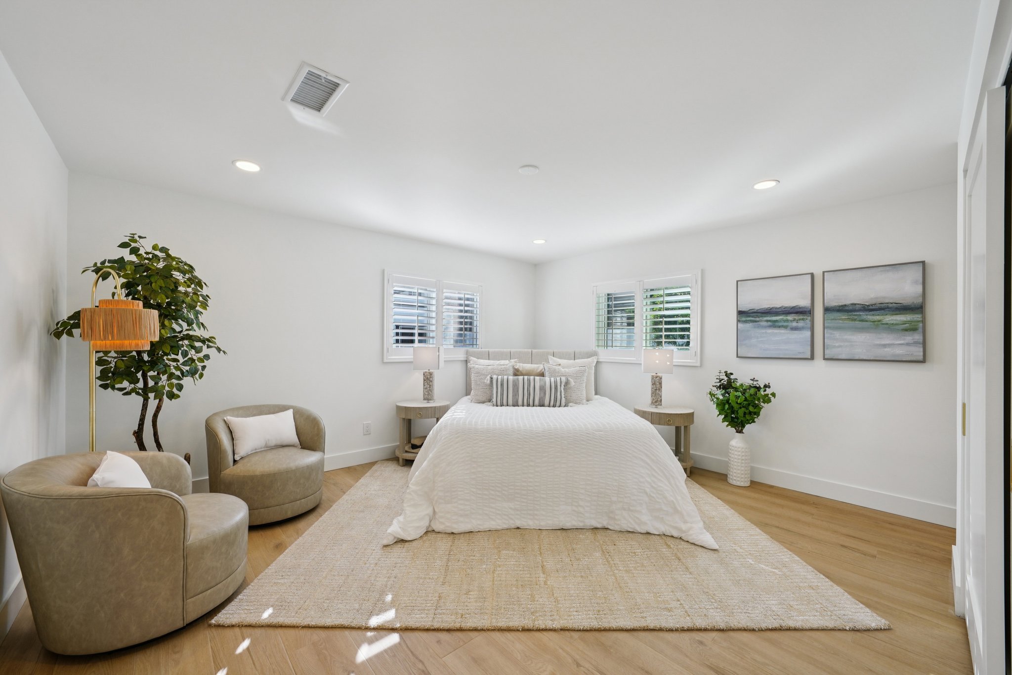 W San Pedro St-L2212-034.jpg