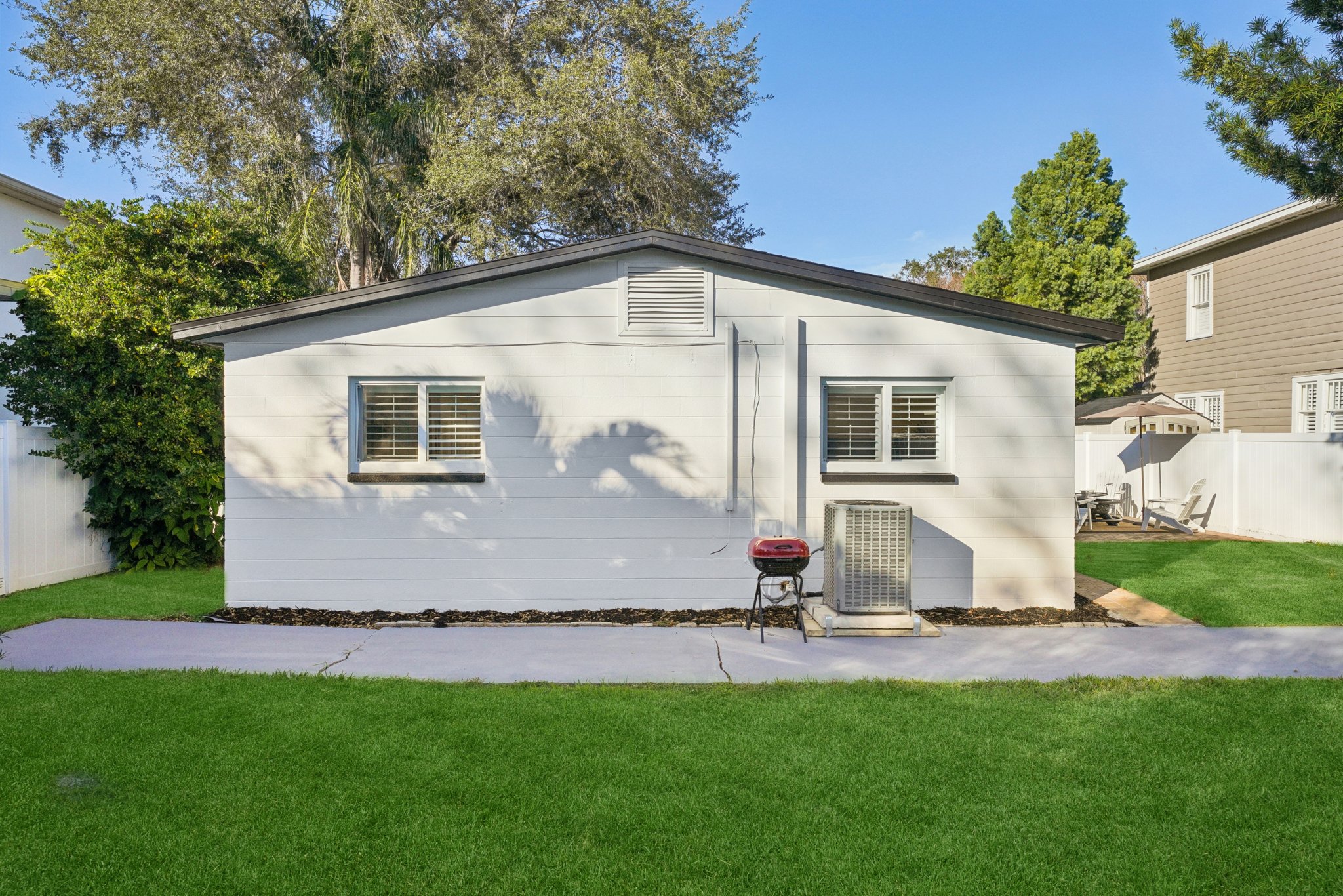 W San Pedro St-L2212-068.jpg