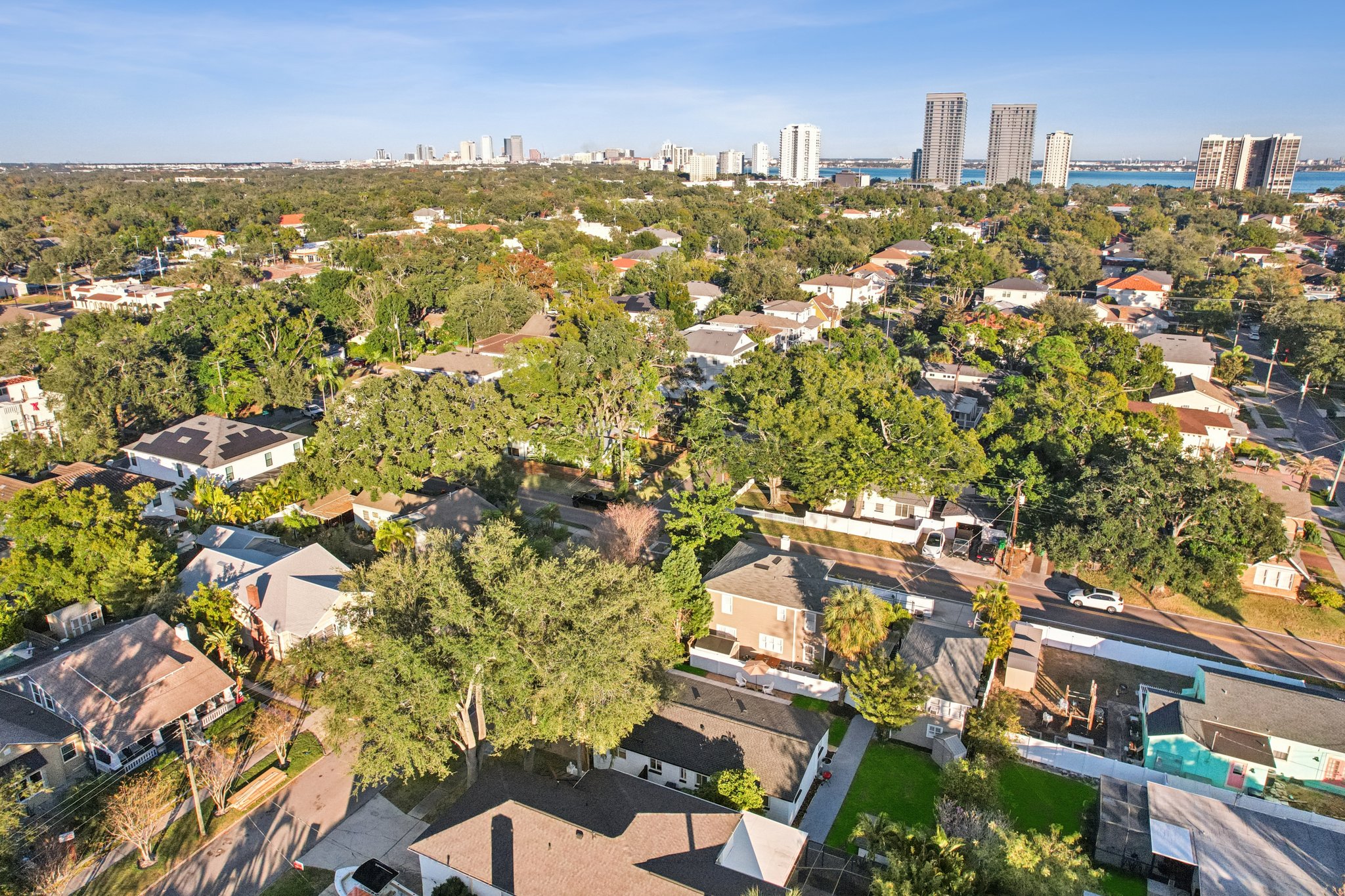 W San Pedro St-L2312-008.jpg