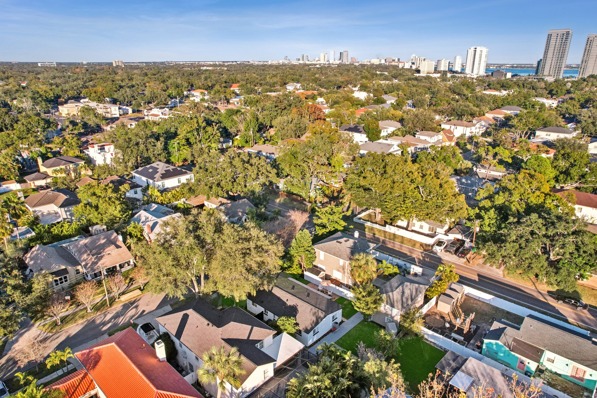 W San Pedro St-L2312-009.jpg