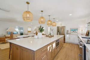 W San Pedro St-L2212-028.jpg