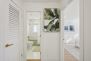 W San Pedro St-L2212-047.jpg