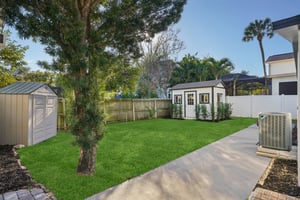 W San Pedro St-L2212-064.jpg