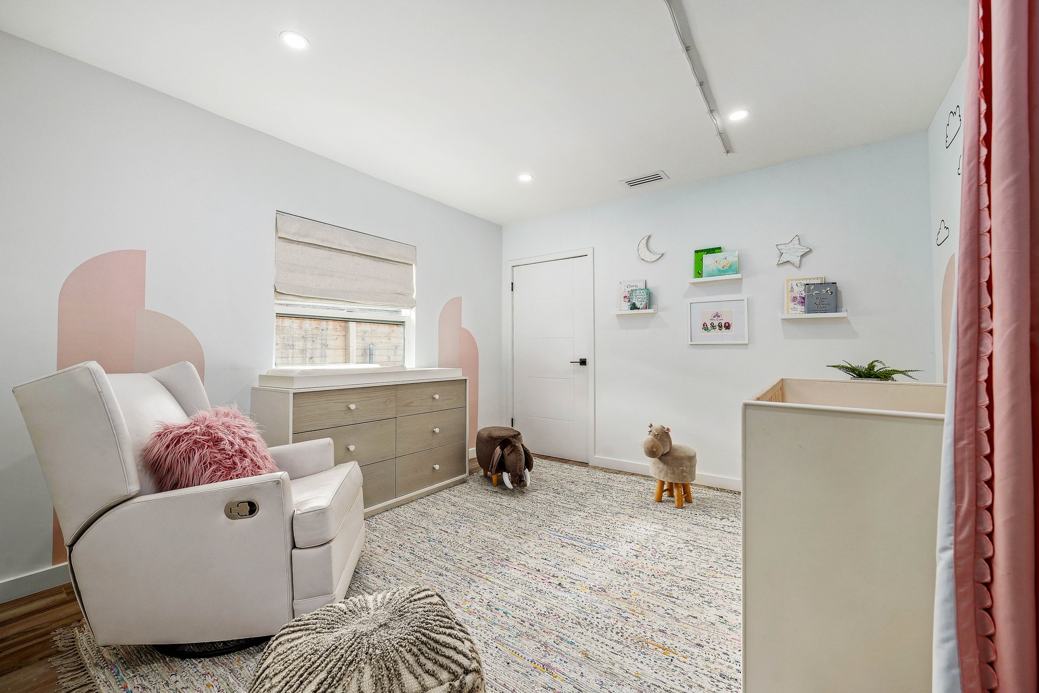 3605 Kelton Avenue-24.jpg