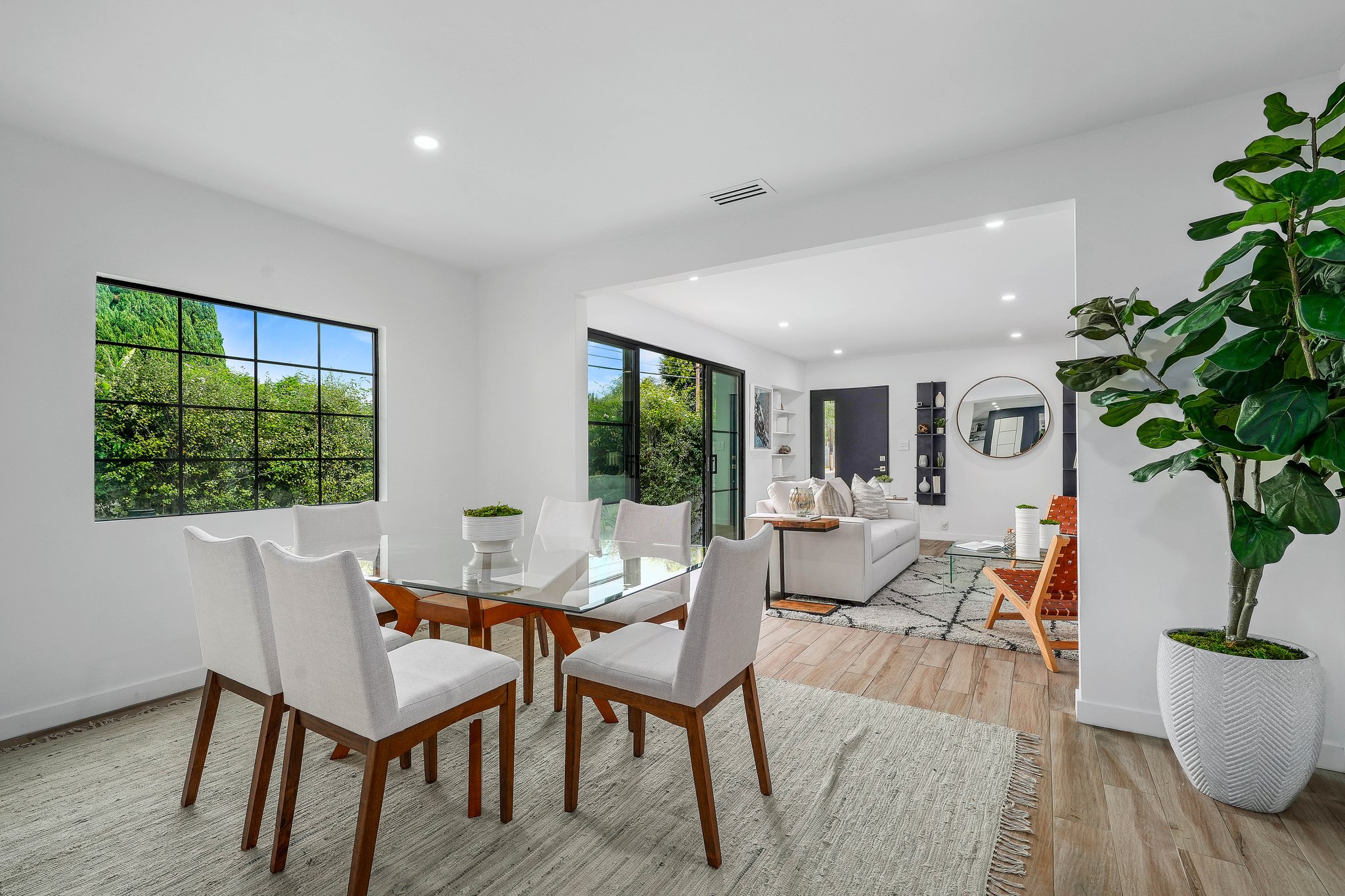 3605 Kelton Avenue-15.jpg