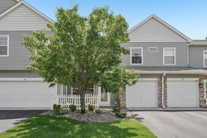 Lawndale Ln N 17-S2407-001.jpg