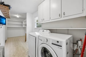 Riviera Dr-S2808-022.jpg