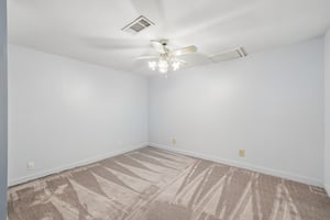 Riviera Dr-S2808-031.jpg