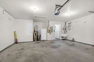  Photo 51