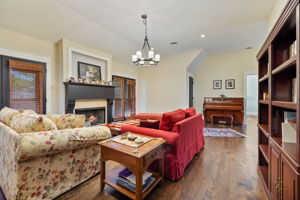  Photo 47