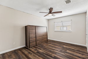 Guest bedroom #3.