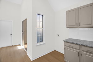 3607 McCuistom Rd 41-19