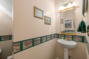  Photo 35