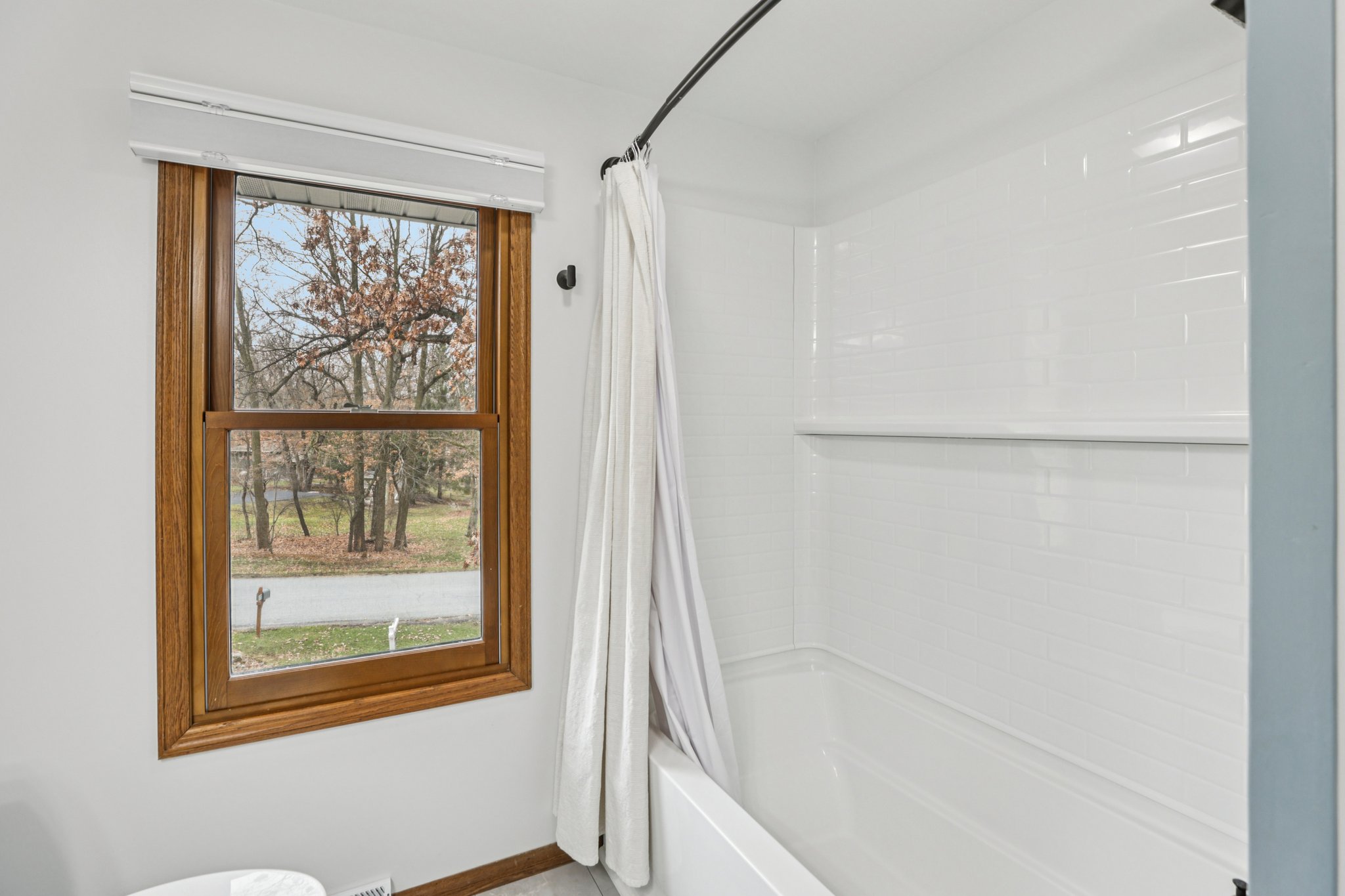 Richie Rd-S0404-022.jpg