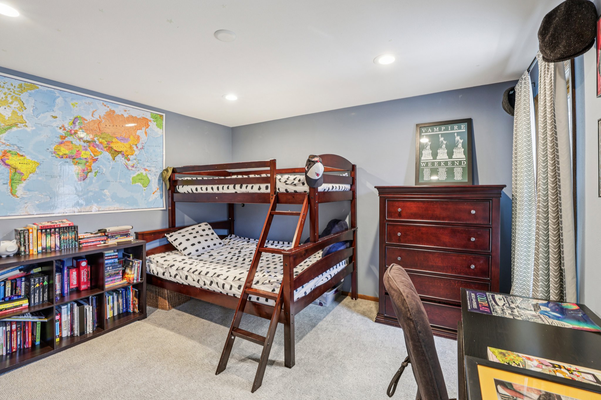 Richie Rd-S0404-027.jpg