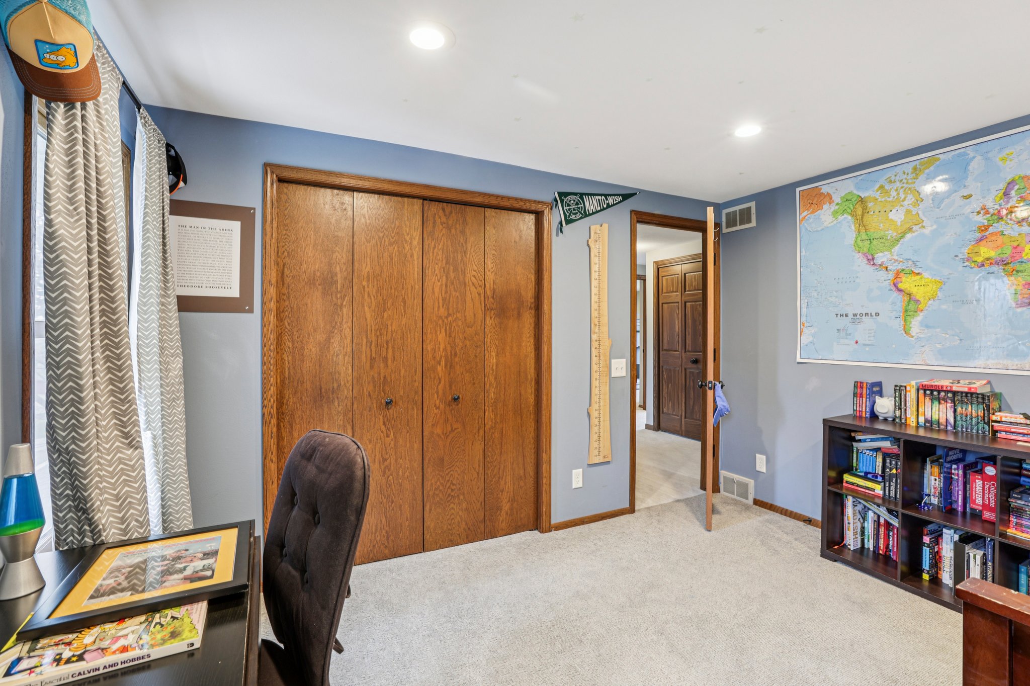 Richie Rd-S0404-028.jpg