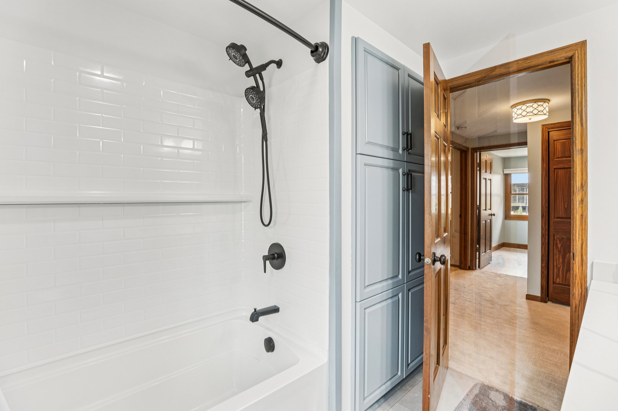 Richie Rd-S0404-044.jpg