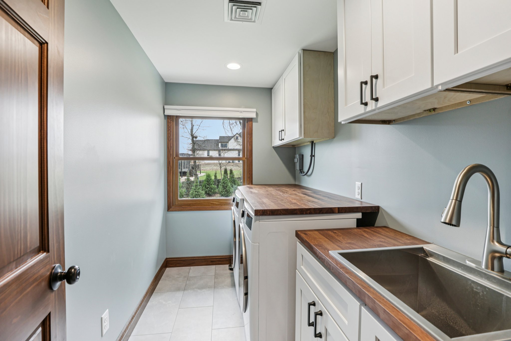 Richie Rd-S0404-047.jpg