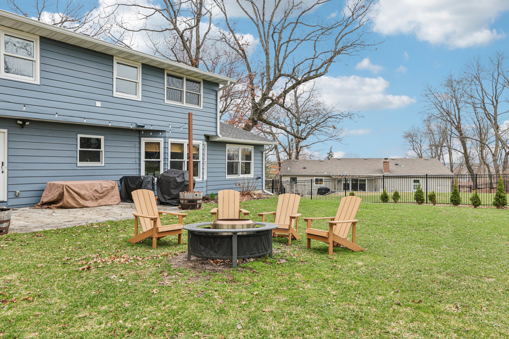 Richie Rd-S0404-064.jpg