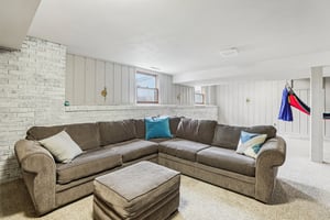 Richie Rd-S0404-004.jpg