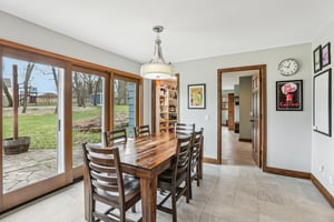 Richie Rd-S0404-010.jpg